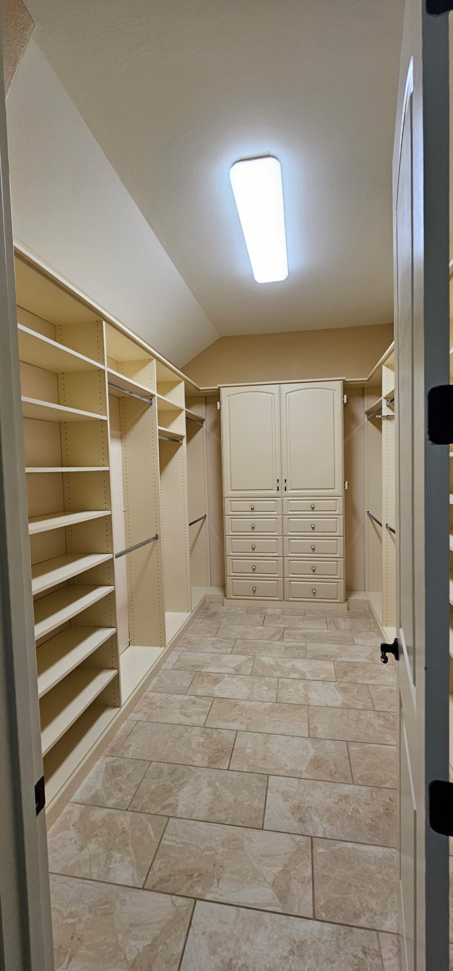 Sprayed white kitchen cabinets